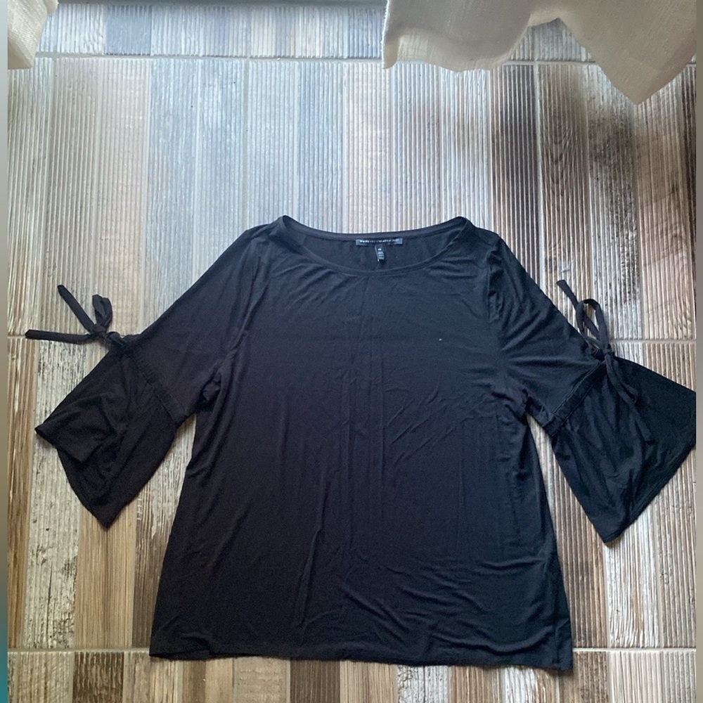 WHITE HOUSE BLACK MARKET Rayon Top Women’s Black Flutter 3/4 Sleeves